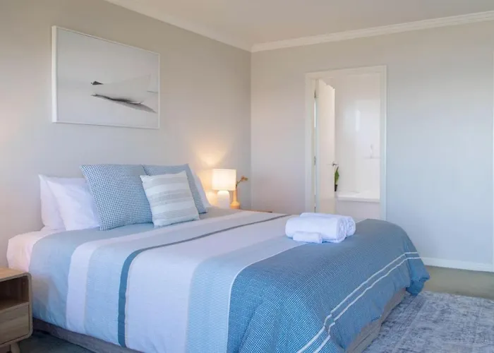 Vakantiehuis Parawai Lakehouse Sanctuary *